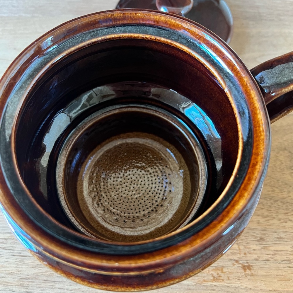 Vintage USA Pottery Brown Coffee Pot Dripolator - Picture 4 of 8